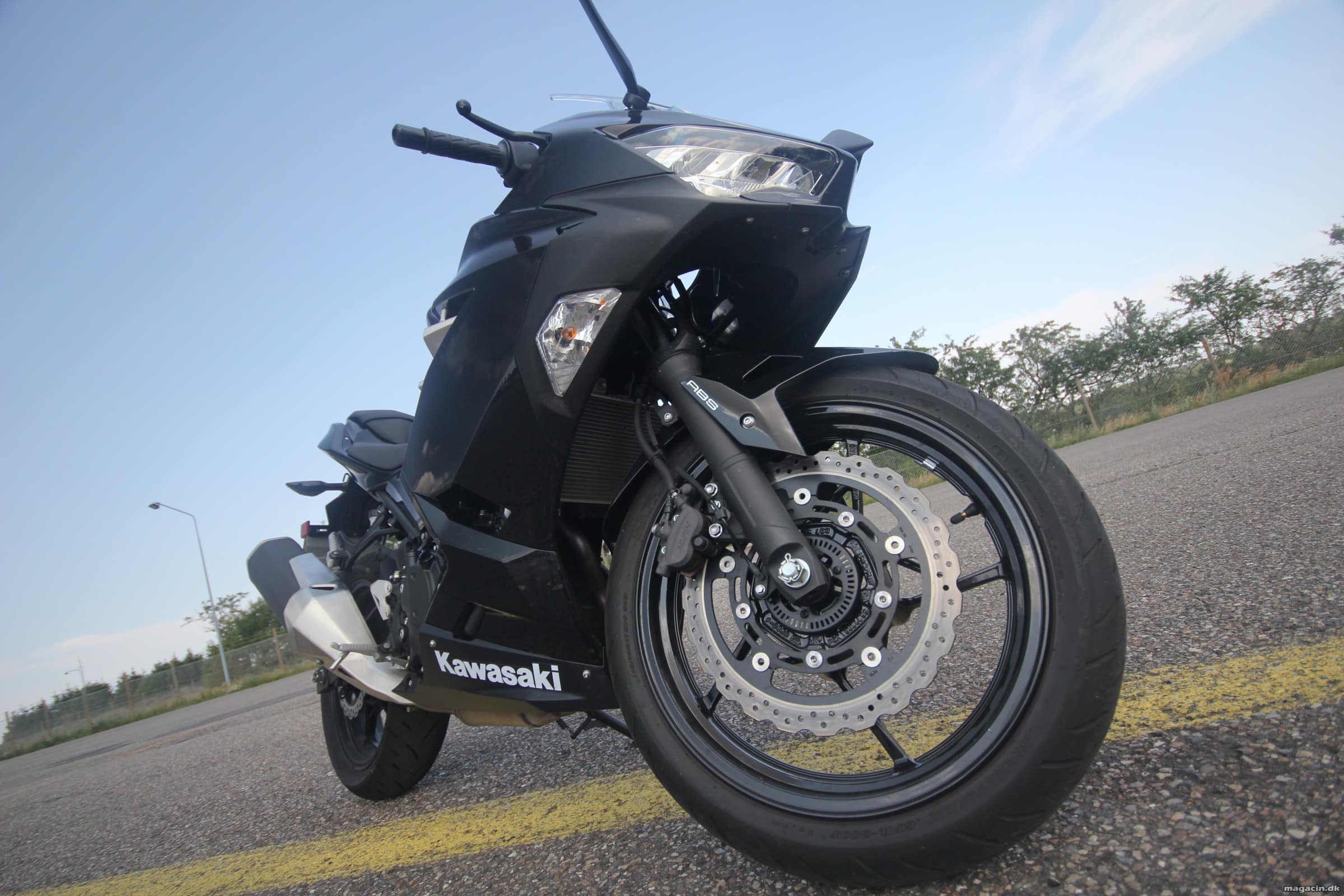 Test: Kawasaki Ninja 400 med opgaven