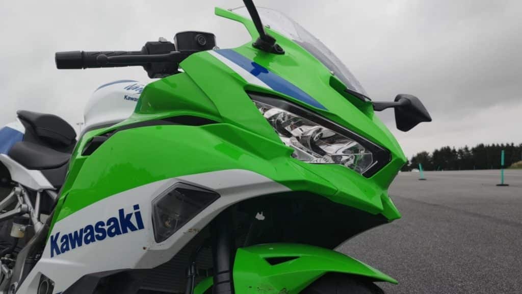 Kawasaki ninja zx-4rr